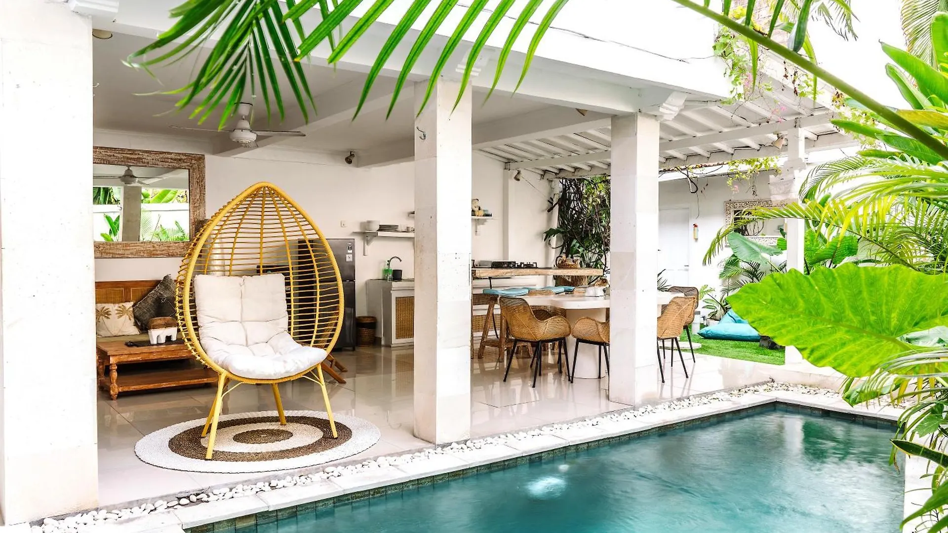 Renovated Mara Villa Double Six Beach contacts